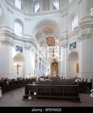 Innenraum der Neumünster, Würzburg Stockfoto