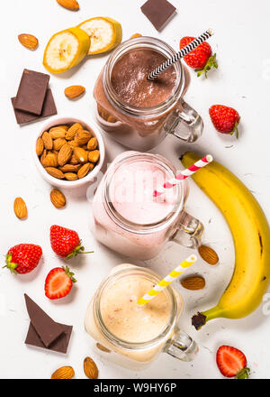 Satz von Milchshakes in Mason jars. Stockfoto