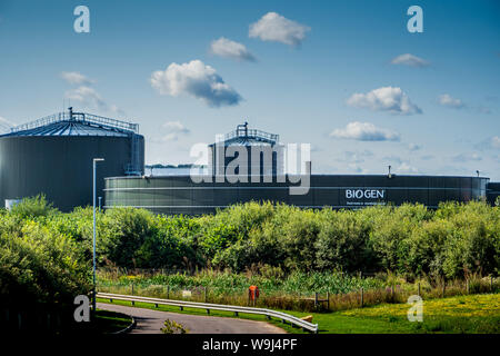 Biogen Lebensmittelverwertungswerk Baldock Herts. Die anaerobe Aufschlussanlage verarbeitet 45.000 Tonnen Lebensmittelabfälle/Jahr und erzeugt 2,6 MW Ökostrom Stockfoto