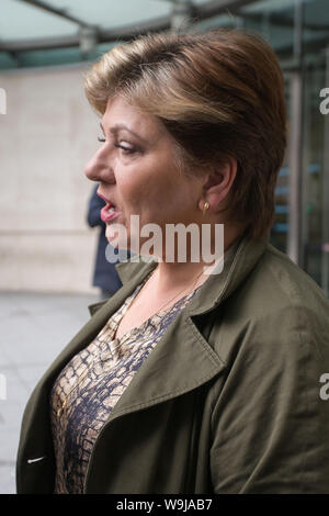 Abfahrt der Gäste nach dem Andrew Marr Show bei der BBC London Mit: Emily Thornberry Wo: London, Großbritannien Wann: 14 Aug 2019 Quelle: Wheatley/WANN Stockfoto