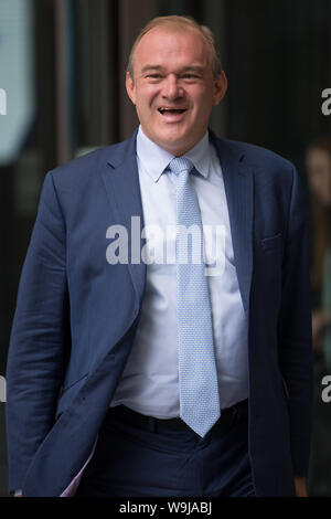 Abfahrt der Gäste nach dem Andrew Marr Show bei der BBC London mit: Ed Davey Wo: London, Großbritannien Wann: 14 Aug 2019 Quelle: Wheatley/WANN Stockfoto