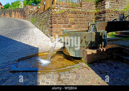 Kandelschussbrunnen, Kandelbach Stockfoto