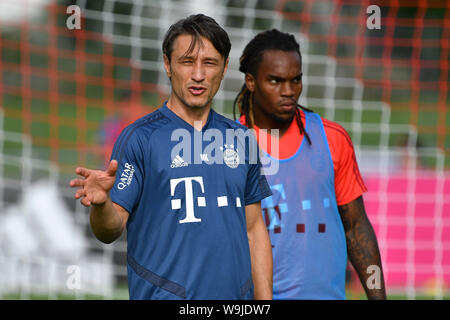 Rottach Egern, Deutschland. 14 Aug, 2019. Vorschau auf die Bundesliga Opener FC Bayern Munich-Hertha BSC Berlin. Archiv Foto; Niko Kovac (Trainer Bayern München), Geste, gibt Anweisungen, Hi: Renato SANCHES (FC Bayern München). Trainingslager FC Bayern München in Rottach Egern/Tegernsee. Fussball 1. Bundesliga, Saison 2018/2019, am 06.08.2019. | Verwendung der weltweiten Kredit: dpa/Alamy leben Nachrichten Stockfoto