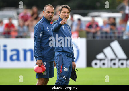 Rottach Egern, Deutschland. 14 Aug, 2019. Vorschau auf die Bundesliga Opener FC Bayern Munich-Hertha BSC Berlin. Archiv Foto; Niko Kovac (Trainer Bayern München) Geste, gibt Anweisungen, links: Hans Dieter (Hansi) FLICK (Trainer FCB). Trainingslager FC Bayern München in Rottach Egern/Tegernsee. Fussball 1. Bundesliga, Saison 2018/2019, am 06.08.2019. | Verwendung der weltweiten Kredit: dpa/Alamy leben Nachrichten Stockfoto