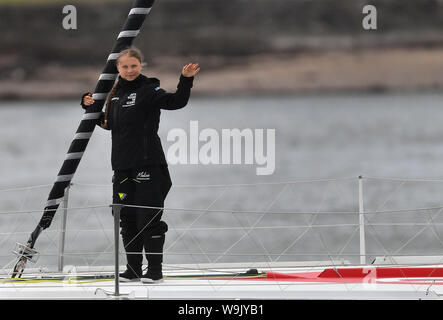 Klima Aktivistin Greta Thunberg beginnt Ihre Reise in die USA von Plymouth auf der Malizia II, Klima Demonstrationen im Land am 20. September und 27. und bei den Vereinten Nationen Klimaschutz Gipfel sprechen. Stockfoto