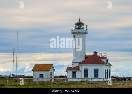 Punkt Wilson Leuchtturm im Fort Nordworden State Park, Port Townsend, Washington, USA Stockfoto