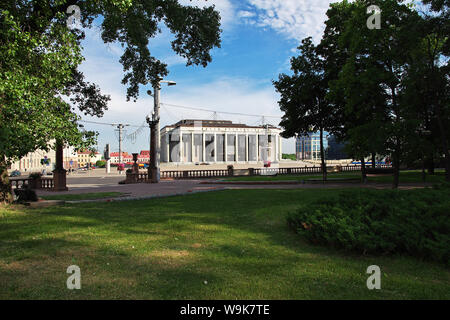 Minsk, Weißrussland - 13. Jun 2015. Das Gebäude in Minsk, Weißrussland Stockfoto