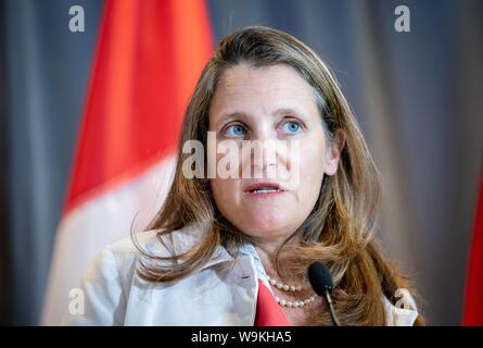 Toronto, Kanada. 14 Aug, 2019. Chrystia Freeland, Außenminister Kanadas, gibt eine Pressekonferenz in Toronto. Credit: Kay Nietfeld/dpa/Alamy leben Nachrichten Stockfoto