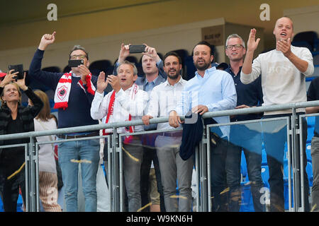 Pilsen, Tschechische Republik. 14 Aug, 2019. Fans von Royal Antwerpen nehmen an der Ausbildung vor der Fußball Europa League 3.Vorrunde Rückspiel Viktoria Plzen vs Royal Antwerpen in Pilsen, Tschechische Republik, 14. August 2019. Credit: Miroslav Chaloupka/CTK Photo/Alamy leben Nachrichten Stockfoto