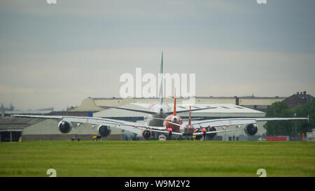 Glasgow, UK. 4. Juni 2019. Emirates Airbus A380 Super Jumbo in Glasgow gesehen Abreise für Dubai. Credit: Colin Fisher/CDFIMAGES.COM Stockfoto