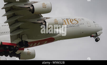 Glasgow, UK. 4. Juni 2019. Emirates Airbus A380 Super Jumbo in Glasgow gesehen Abreise für Dubai. Credit: Colin Fisher/CDFIMAGES.COM Stockfoto