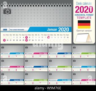 Nützliche Schreibtisch Dreieck Kalender 2020 Vorlage, mit Platz für ein Foto zu platzieren. Größe: 22 cm x 12 cm. Format horizontal. Deutsche Version Stock Vektor