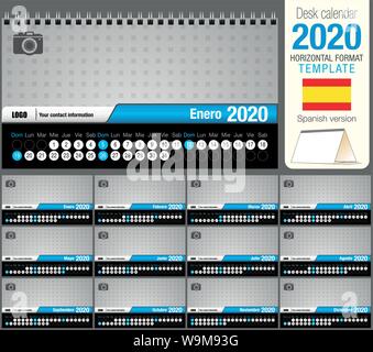 Nützliche Schreibtisch Dreieck Kalender 2020 Vorlage, mit Platz für ein Foto zu platzieren. Größe: 22 cm x 12 cm. Format horizontal. Spanische Version Stock Vektor