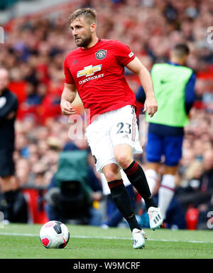 Manchester United Luke Shaw in Aktion während der Premier League match im Old Trafford, Manchester. Stockfoto