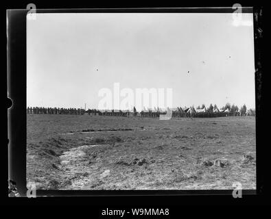 Ankunft in Palästina von Herrn Antony [d. h., Anthony] Eden. Gen. Barker, G.O.C. zu Lydda Flughafen, die Ankunft des Herrn Eden Stockfoto