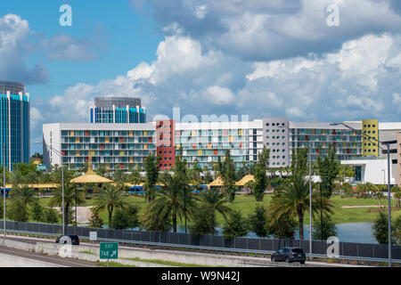 Orlando, Florida. August 07, 2019. Teilansicht der Universalien Cabana Bay Resort in den Universal Studios Area Stockfoto