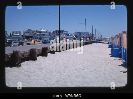 Strand, Promenade und Skyline, Cape May, New Jersey Stockfoto