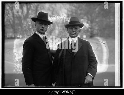 Benton M. Französisch & Adison T.Smith, [11/24/22] Stockfoto