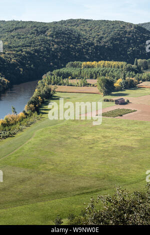 Bauernhöfe an der Dordogne im Perigord Region in Frankreich Stockfoto