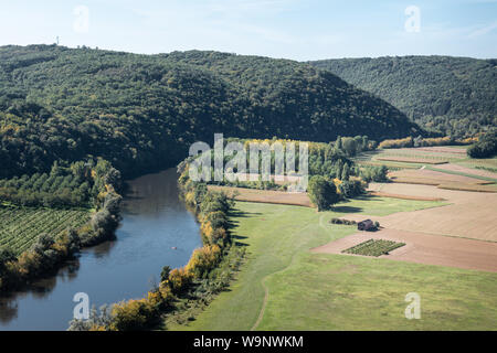 Bauernhöfe an der Dordogne im Perigord Region in Frankreich Stockfoto