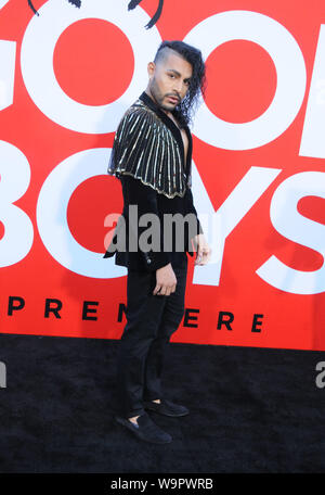 Los Angeles, Kalifornien, USA, 14. August 2019 JC Camarillo besucht Universal Pictures präsentiert die Premiere der 'Guten Jungs' am 14. August 2019 im Regency Dorf Theater in Los Angeles, Kalifornien, USA. Foto von Barry King/Alamy leben Nachrichten Stockfoto