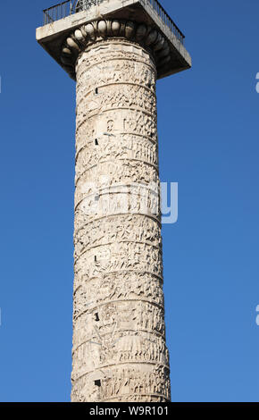 Detail des Reliefs der Spalte des Marcus Aurelius in Rom Stockfoto