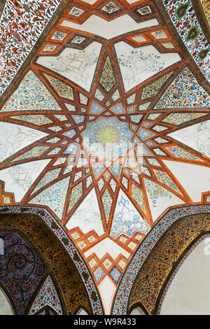 Fin Garten, Kushak Pavillon, Detail der Decke, Kashan, Isfahan Provinz, Islamische Republik Iran Stockfoto