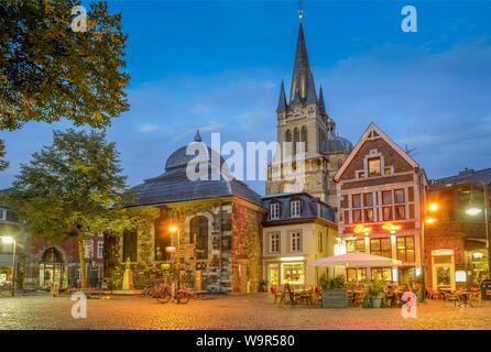 Fischmarkt in der Altstadt, Abendstimmung, Aachen, Nordrhein-Westfalen, Deutschland Stockfoto