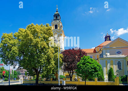 Kirche, Jézus Szíve Templom, Dreifaltigkeitssäule Stockfoto