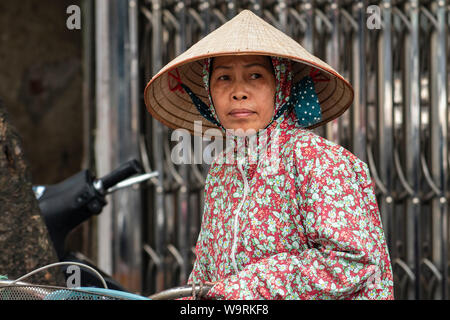 Asien, Asien, Südostasien, Vietnam, Nordirland, Hanoi, Frau Porträt *** Local Caption *** Stockfoto