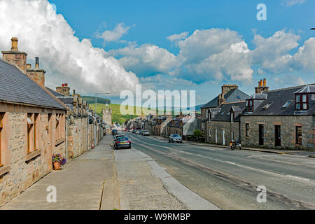 Blick auf Main Dufftown's Street. Stockfoto