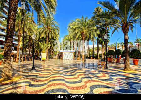 Explanada de España in Alicante, Spanien. Stockfoto