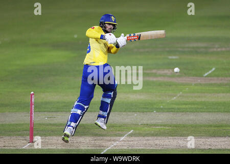 CHESTER LE STREET, AUG 15TH-Durham Alex Lees batting während der Vitalität T20 Blast Match zwischen Durham und Worcestershire Rapids im Emirates Riverside, Chester Le Street am Donnerstag, 15. August 2019. (Credit: Mark Fletcher | MI Nachrichten) Credit: MI Nachrichten & Sport/Alamy leben Nachrichten Stockfoto