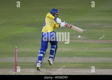 CHESTER LE STREET, AUG 15TH-Durham Alex Lees batting während der Vitalität T20 Blast Match zwischen Durham und Worcestershire Rapids im Emirates Riverside, Chester Le Street am Donnerstag, 15. August 2019. (Credit: Mark Fletcher | MI Nachrichten) Credit: MI Nachrichten & Sport/Alamy leben Nachrichten Stockfoto