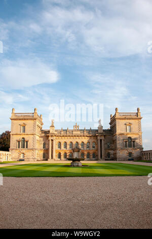 Grimsthorpe, Vereinigtes Königreich. 15 Aug, 2019. Ein Blick auf grimsthorpe Schloss in Lincolnshire, Kredit: Jonathan Clarke/Alamy leben Nachrichten Stockfoto