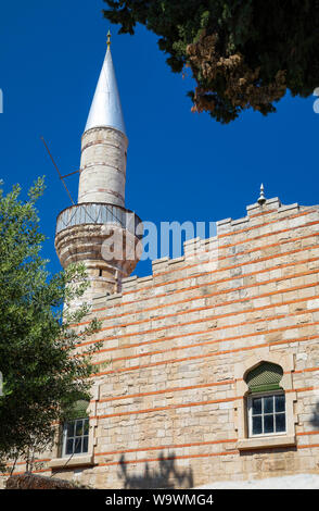 Die Große Moschee (Cami Kebir) in Limassol, Zypern. Stockfoto