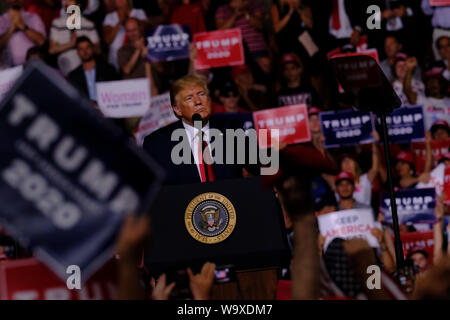 Manchester, New Hampshire, USA. 15 Aug, 2019. Präsident Donald J. Trumpf Kampagnen in Manchester, New Hampshire. Credit: Preston Ehrler/ZUMA Draht/Alamy leben Nachrichten Stockfoto