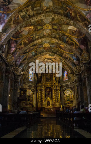 Valencia, Spanien - 24.07.2019: Parroquia und Iglesia de San Nicolas de Bari y San Pedro Martir - die Kirche und die Pfarrei Stockfoto