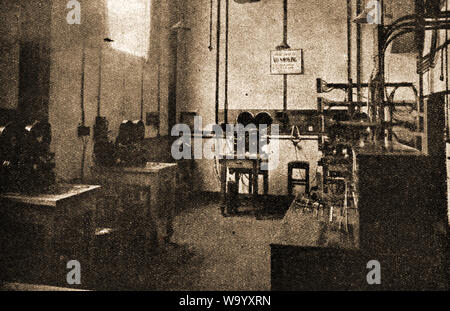 ELSTREE" Home der britischen Filmindustrie' - Eine frühe seltene Foto der Elstree Film Studios zentrale Aufzeichnung Zimmer in England. Bau des Studio begonnen 1925 Stockfoto