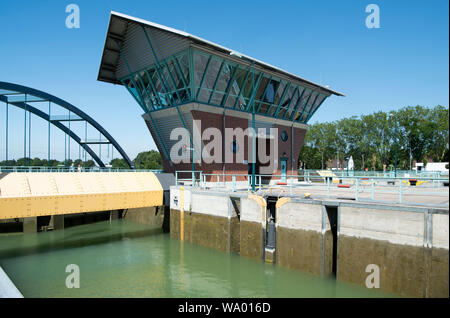 Deutschland, Münsterland, Münster, Dortmund-Ems-Kanal, Schleuse Münster Stockfoto