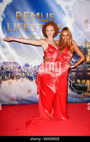 Anna Ermakova und ihrer Mutter, Angela Ermakova an der Remus Lifestyle Nacht 2019 am Llaut Palace Hotel am 1. August 2019 in Palma de Mallorca, Spanien. Stockfoto