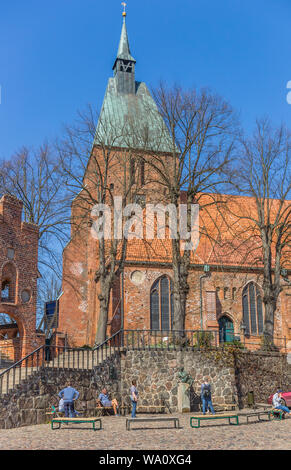 Menschen auf den historischen Marktplatz von Molln, Deutschland Stockfoto