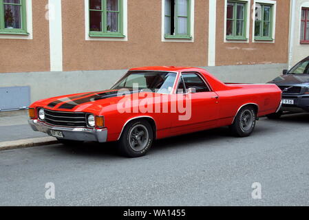 Vimmerby, Schweden - 1 August 2019: Chevrolet El Camino SS Tribut an der Seite der Straße geparkt werden. Stockfoto