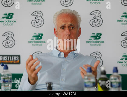 Rahoon, Galway, Irland. 16. August 2019; Salthill Devon FC, Drom, Drom Ost, Rahoon, Galway, Irland, Irland, Republik von Irland squad Bekanntgabe Pressekonferenz; allgemeine Ansicht der Republik Irland manager Mick McCarthy während der Squad Ankündigung bei Drom - redaktionelle Verwendung. Credit: Aktion Plus Sport Bilder/Alamy leben Nachrichten Stockfoto