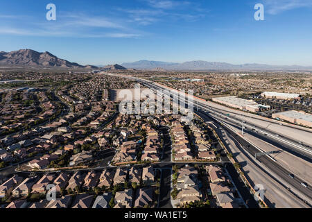 Luftaufnahme der Vorort Summerlin cul-de-sac Straßen und Häuser in Las Vegas, Nevada. Stockfoto