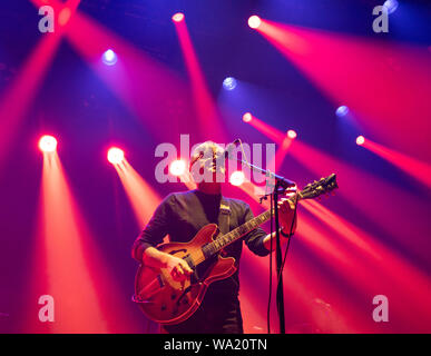 Edinburgh, Schottland, Großbritannien. 16. August 2019. Die legendäre Schottische Band Teenage Fanclub spielen Leith Theater während der Edinburgh International Festival. Abgebildet; Norman Blake von Teenage Fanclub. Iain Masterton/Alamy Leben Nachrichten. Stockfoto