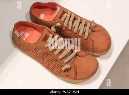 Bangkok, Thailand - 19. Mai 2019: Ein paar Sommer leder Camper Schuhe. Stockfoto