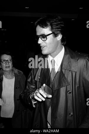 Datei Bilder: Peter Fonda Verlassen des NBC Gebäude am 4. Januar 1981 in New York City. Quelle: Walter McBride/MediaPunch Credit: MediaPunch Inc/Alamy leben Nachrichten Stockfoto