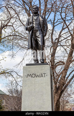 Eine Statue von Oliver Mowat, Queens Park, Toronto. Stockfoto