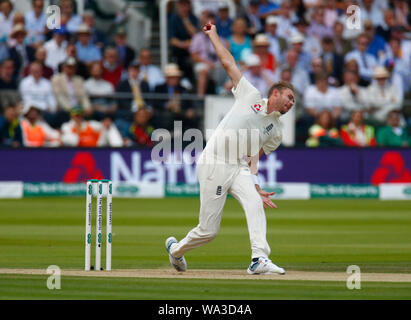 London, Großbritannien. 17 Aug, 2019. LONDON, ENGLAND. 17. AUGUST: Stuart Breite von England während des Spiels am 4. Tag der zweiten Asche Grille Test Match zwischen England und Australien auf dem Lord's Cricket Ground in London, England am August 17, 2019 Quelle: Aktion Foto Sport/Alamy leben Nachrichten Stockfoto